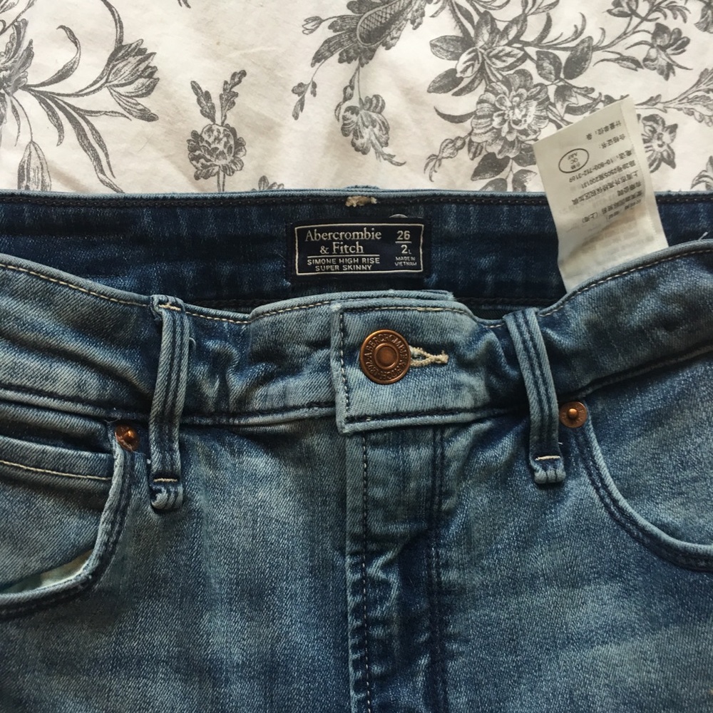 Super High Rise Jegging - Picture 3 of 4